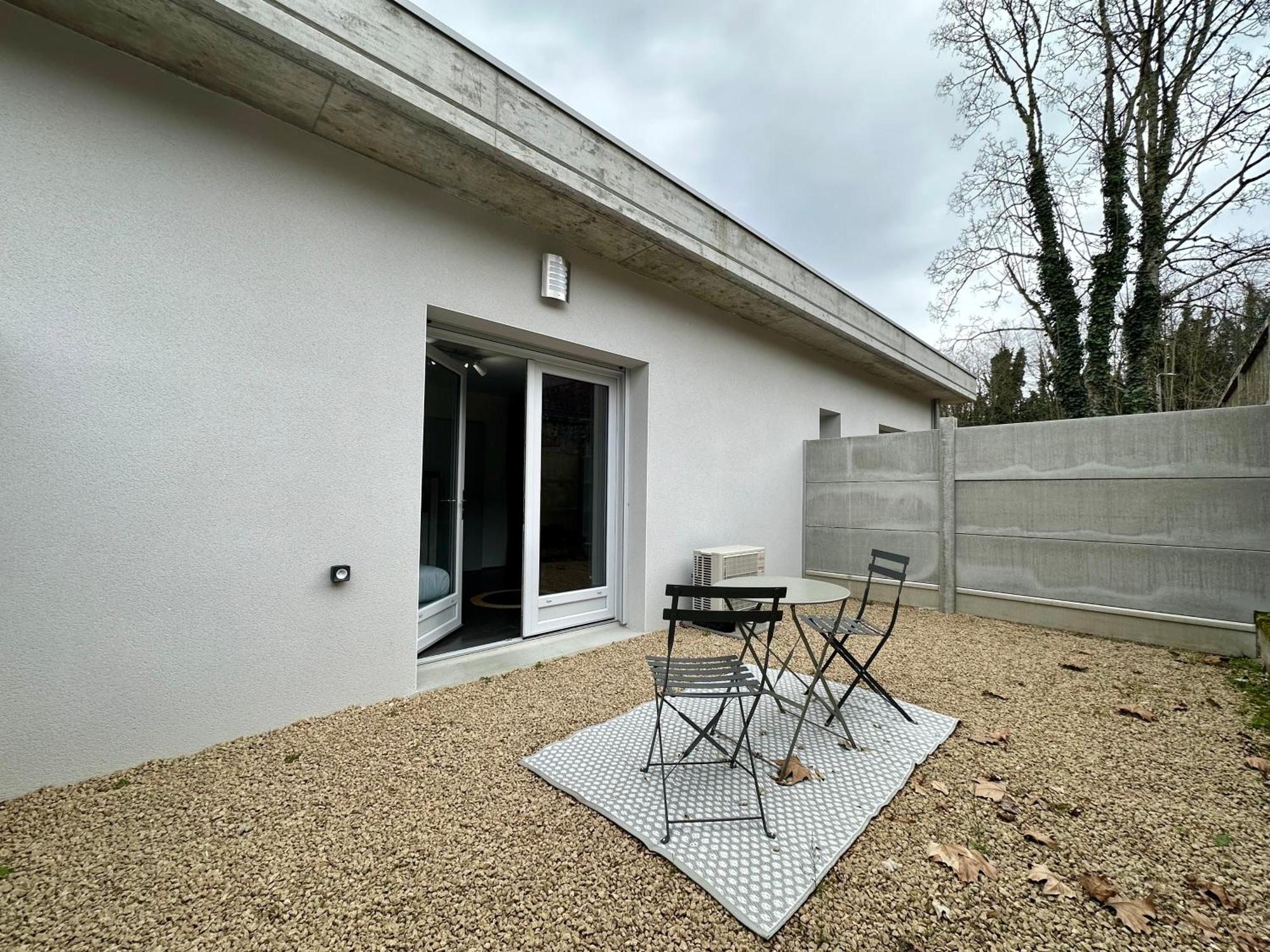 Le Chic - Parking - Exterieur - Fibre - Calme Apartment Mont-de-Marsan Exterior foto